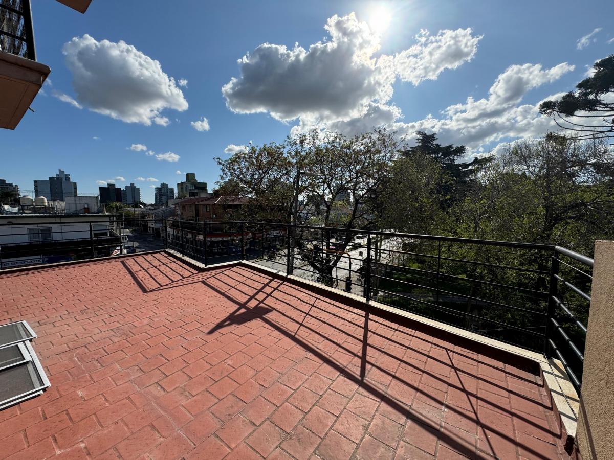 Departamento 3 Ambientes con Amplio Balcon Terraza y Doble Baulera en Venta 5