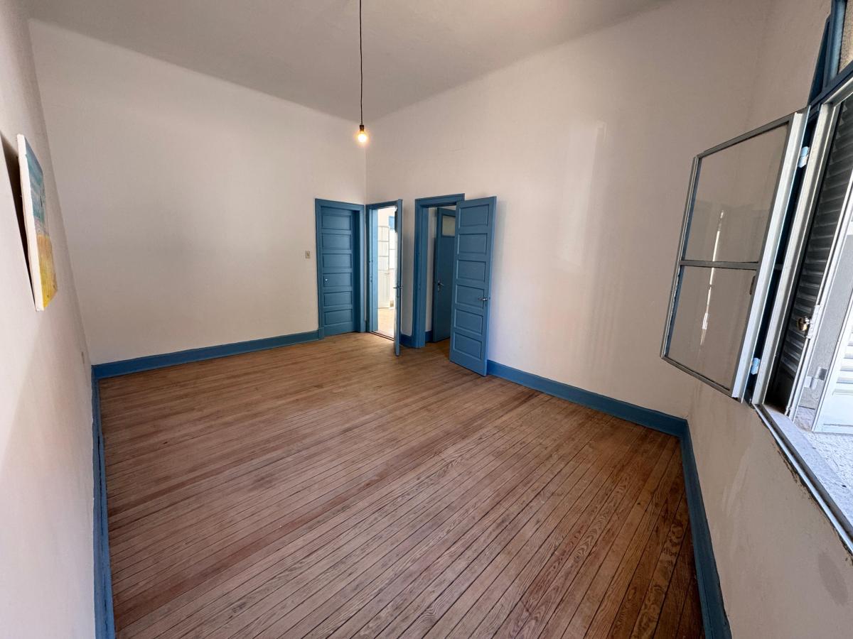 Casa Tipo PH 5 Ambientes con Patio y Amplia Terraza en Venta 1