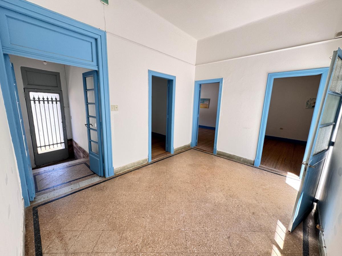 Casa Tipo PH 5 Ambientes con Patio y Amplia Terraza en Venta 1