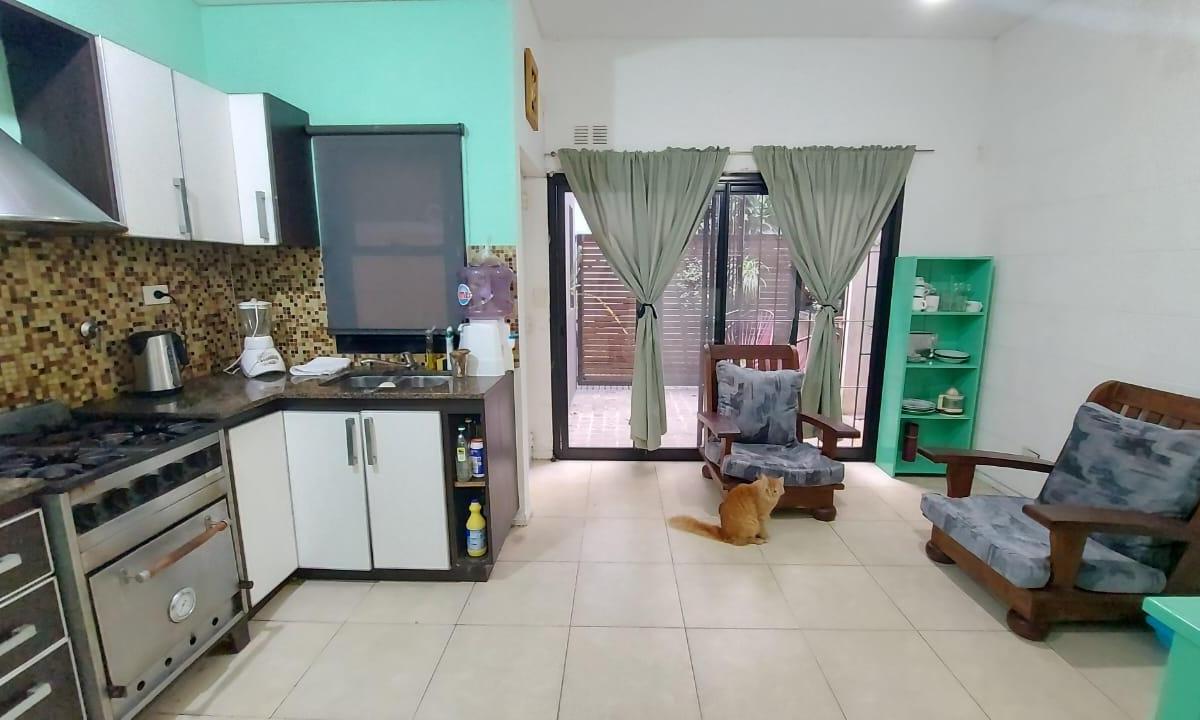 Departamento Tipo PH 3 Ambientes con Patio Interno y Cochera en Venta