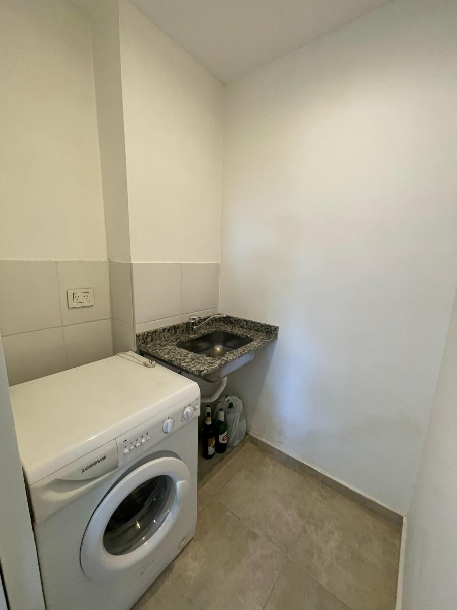 Departamento Semipiso 3 Ambientes con Balcon y Cochera Opcional en Venta 4