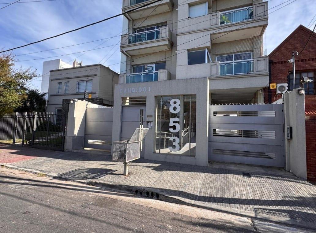 Departamento Semipiso 3 Ambientes con Balcon y Cochera Opcional en Venta 2