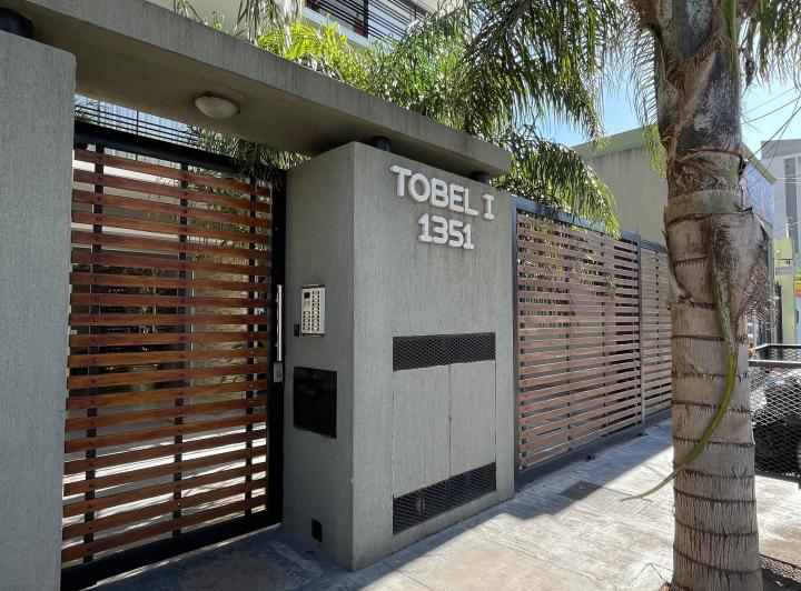 Departamento 3 Ambientes Moderno con Balcon y Cochera Cubierta en Venta 5