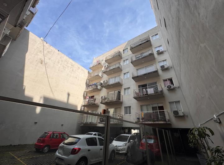 Departamento Moderno 2 Ambientes con Balcon y Cochera Amoblado en Alquiler 4
