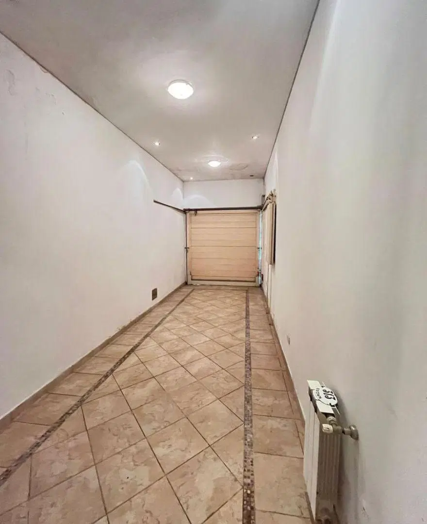 Oportunidad, casa 4 ambientes con 2 cocheras zona Plaza Conesa 3