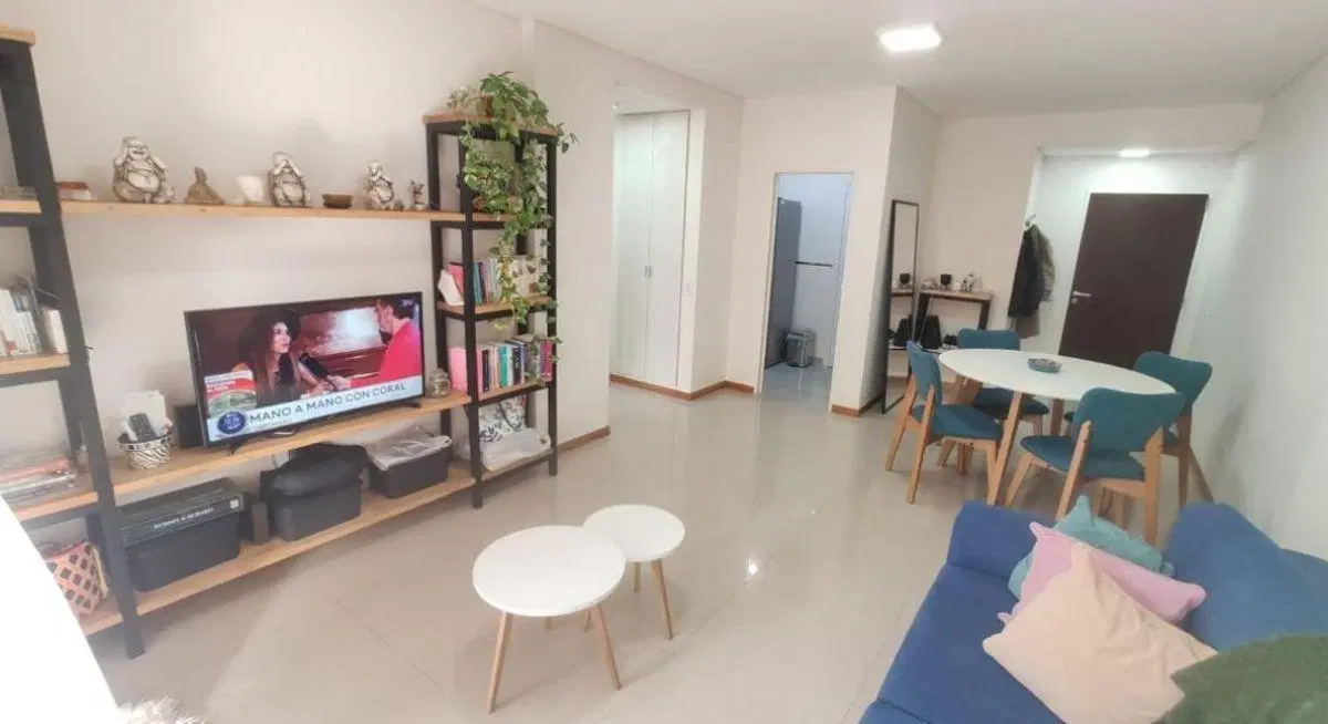 Departamento 2 Ambientes de Categoria con Cochera, Balcon y Terraza en Alquiler 2