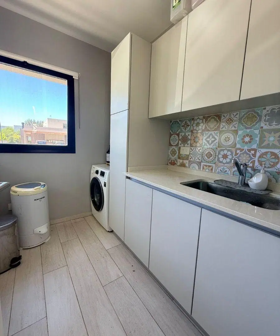 Oportunidad, casa en venta 4 ambientes con pileta, barrio cerrado La Reserva Hudson 2