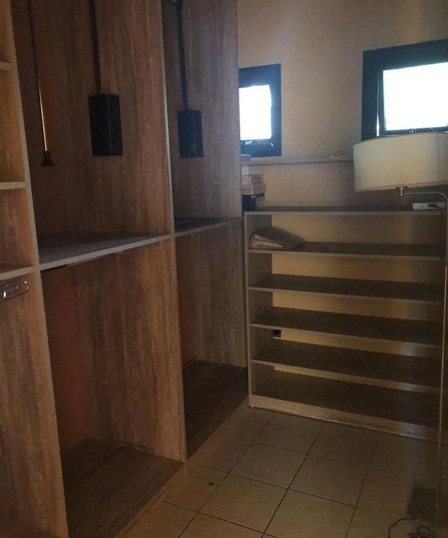 CASA EN VENTA BARRIO EL CARMENCITO CON CASA DE HUESPEDES 5