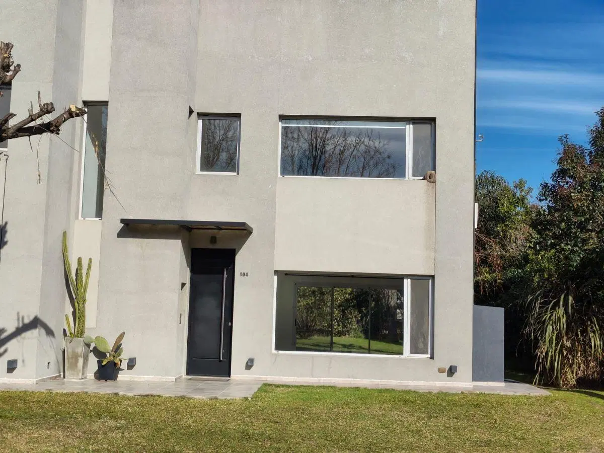 CASA EN ALQUILER BARRIO CERRADO OMBUES DE HUDSON 4