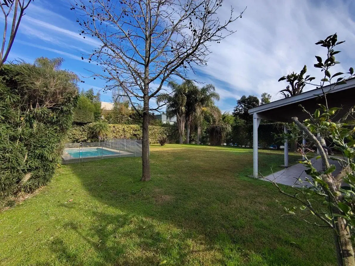 CASA EN ALQUILER BARRIO CERRADO OMBUES DE HUDSON 2