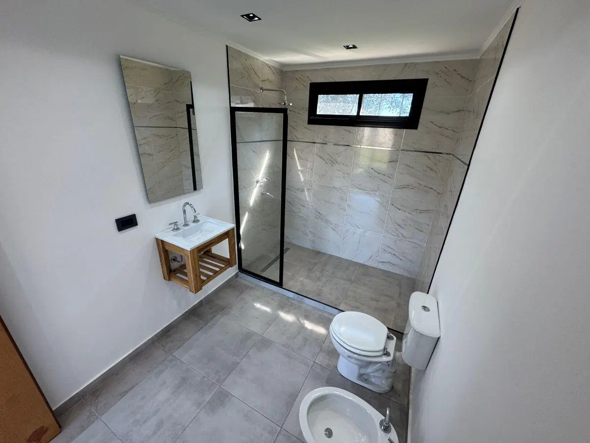 Casa 3 Ambientes 2 Baños Vestidor Pileta en Barrio San Jose 1