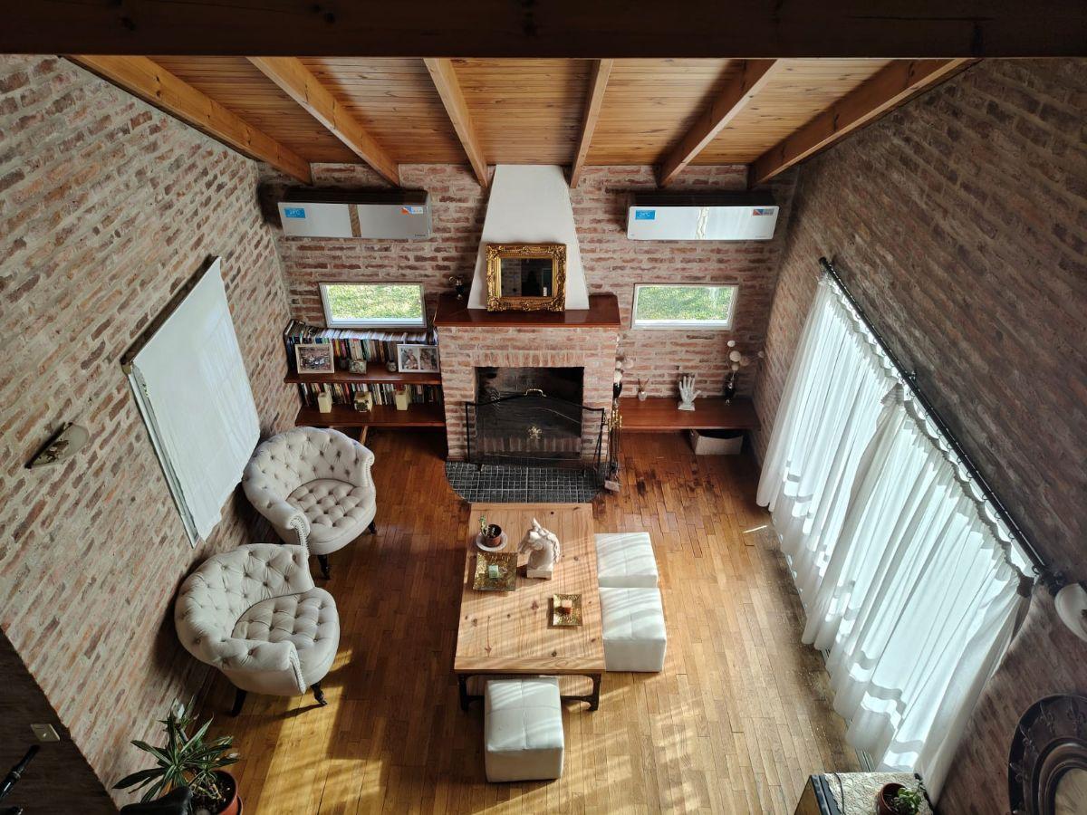Foto de OPORTUNIDAD, CASA EN VENTA 4 AMBIENTES CON PILETA, imagen 5