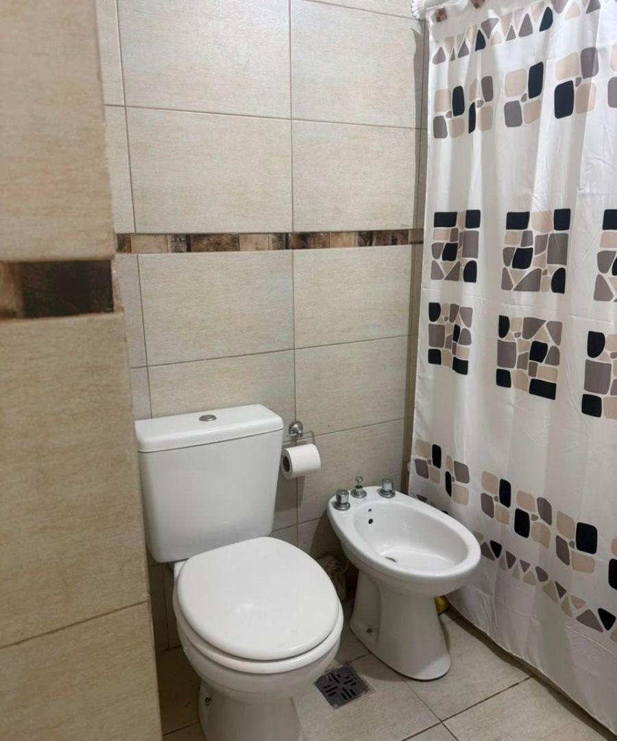 Foto de Oportunidad, departamento 2 ambientes con cochera en venta, Apto crédito, imagen 1