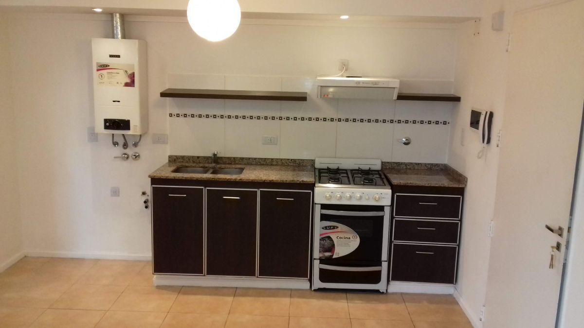 Foto de Departamento 2 Amb en Alquiler en Villa Dominico, imagen 2