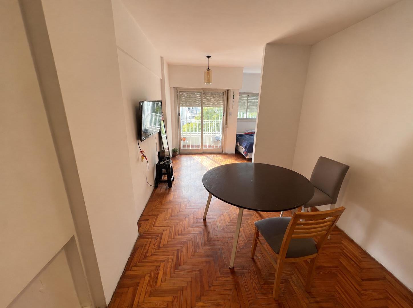 Foto de Departamento 2 Ambientes Con Patio y Balcon al Frente en Venta, imagen 1