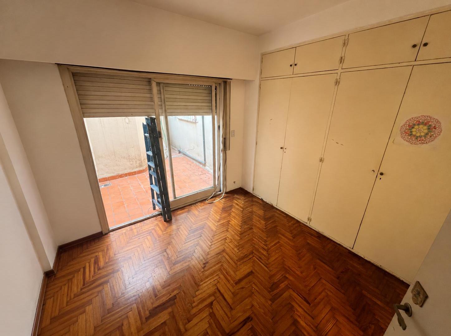 Foto de Departamento 2 Ambientes Con Patio y Balcon al Frente en Venta, imagen 3