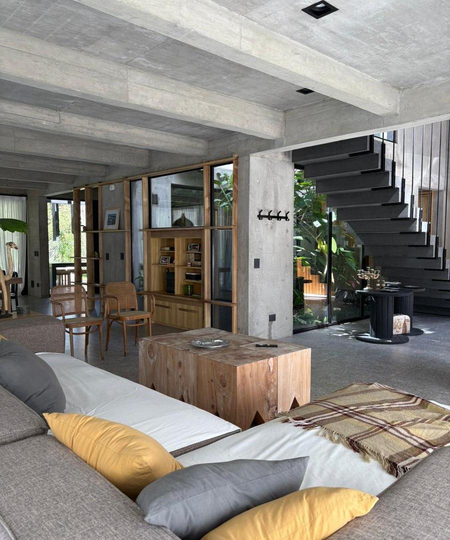 Foto de Casa de diseño en Cariló | Pileta climatizada | losa radiante | gas natural, imagen 4