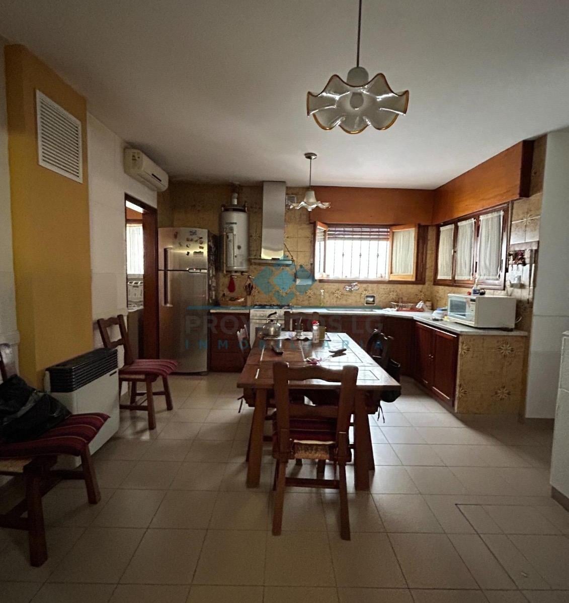 Foto de CASA 3 DORMITORIOS + AMPLIO QUINCHO – JESÚS MARÍA, imagen 2