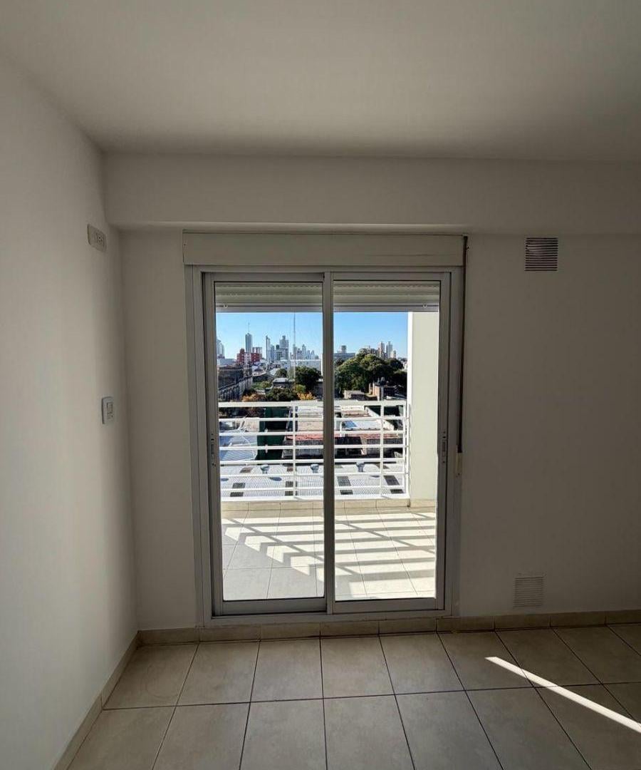 Departamento en venta de 2 dormitorios ubicado en Irigoyen Freyre 2200