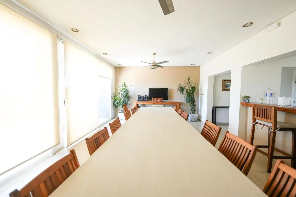 Departamento en venta de 2 dormitorios a metros de la peatonal 4