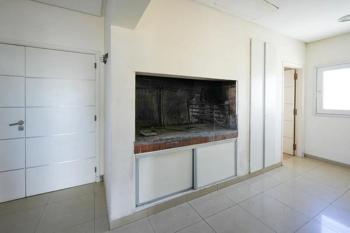 Departamento en venta de 2 dormitorios a metros de la peatonal 3