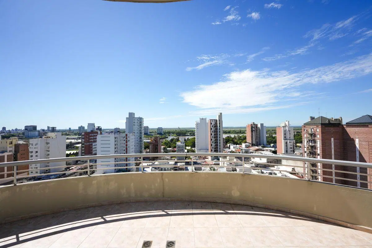 Departamento en venta de 2 dormitorios a metros de la peatonal 2