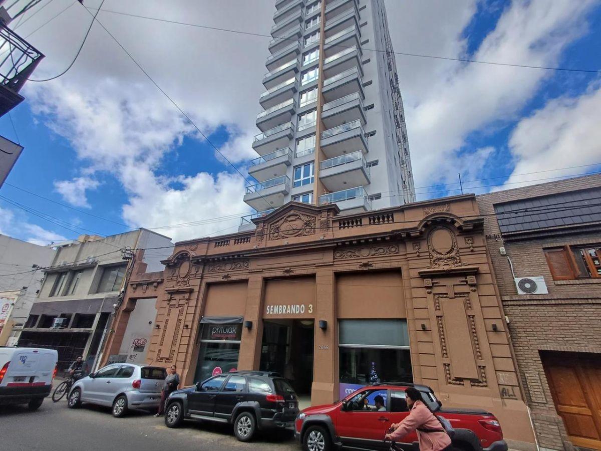 Departamento en venta (1 dormitorio) Hipolito Irigoyen 2600