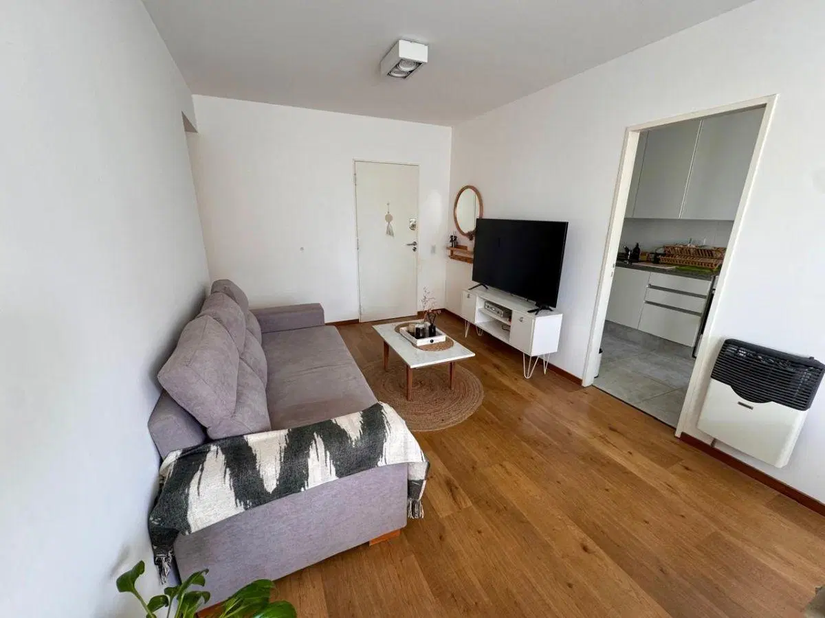 VENTA - 2 Dorm. + Cochera - Centro 5