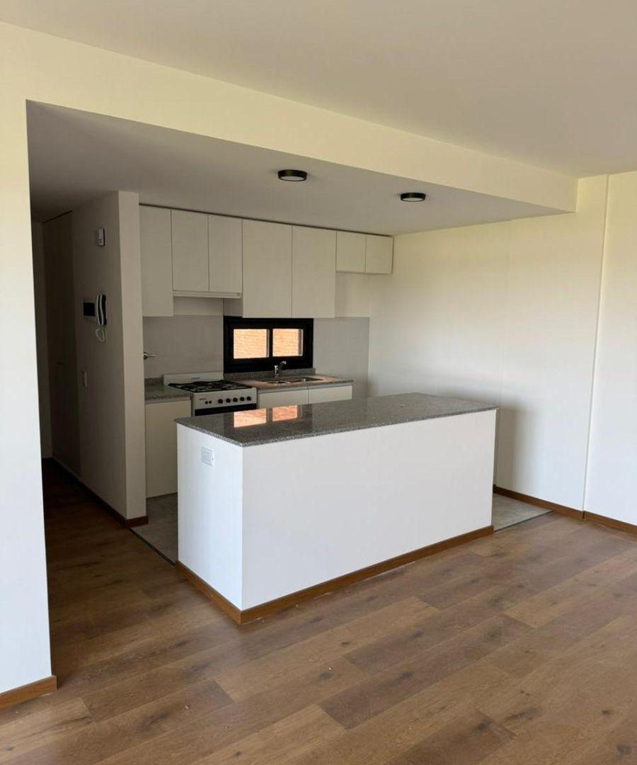 Foto de ALQUILER –Rosario - Depto. 2dorm, imagen 5