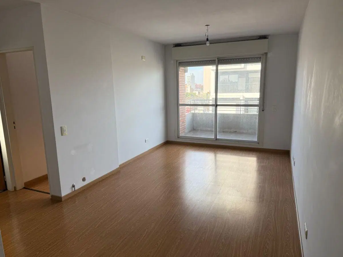 VENTA - Depto. 1 Dorm. al frente 2