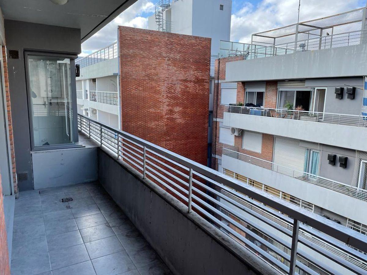 Foto de VENTA - Depto. 2 Dorm. - Centro, imagen 3