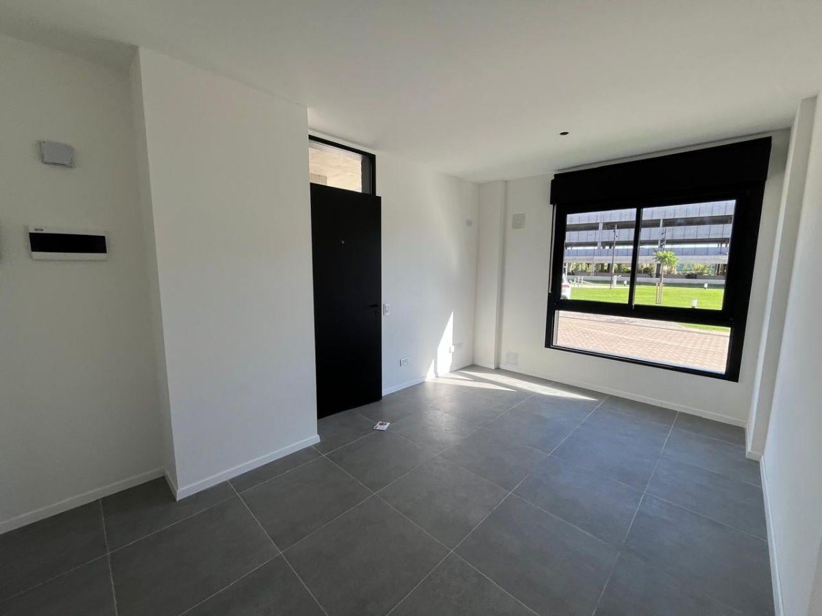 Foto de VENTA - 1 Dorm. planta baja - Condominio Los pasos, imagen 2