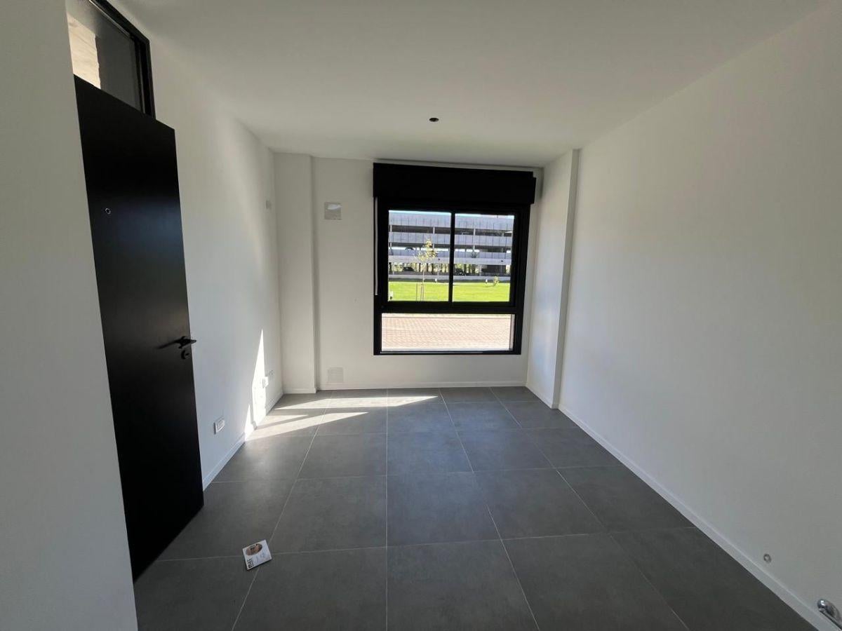 Foto de VENTA - 1 Dorm. planta baja - Condominio Los pasos, imagen 1