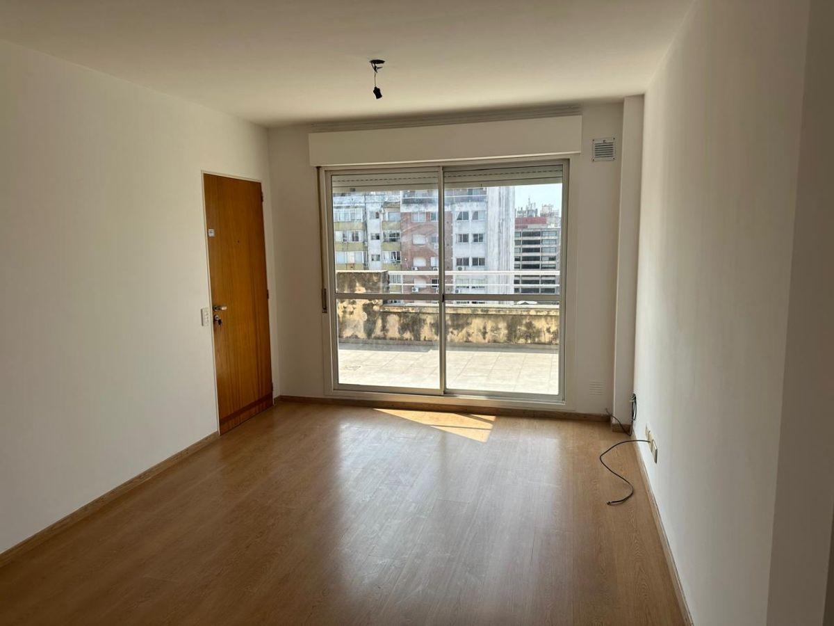 Foto de VENTA - 1 Dorm. - Sarmiento 1159, imagen 2