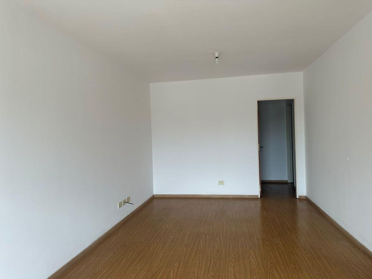Foto de ALQUILER - Depto. 2 dorm. + cochera - Abasto, imagen 3