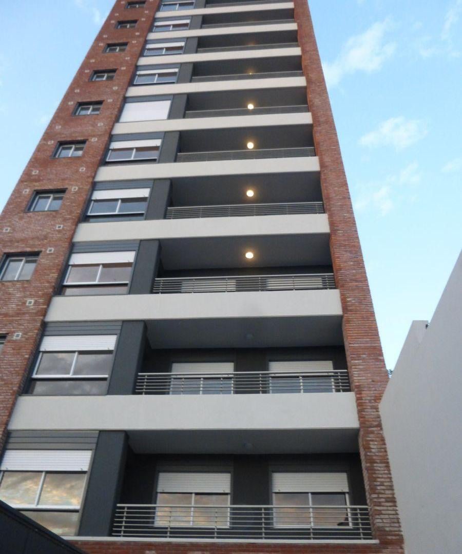 Foto de Alquiler – Depto. 2 Dorm. + cochera – 9 de Julio 3641, imagen 1