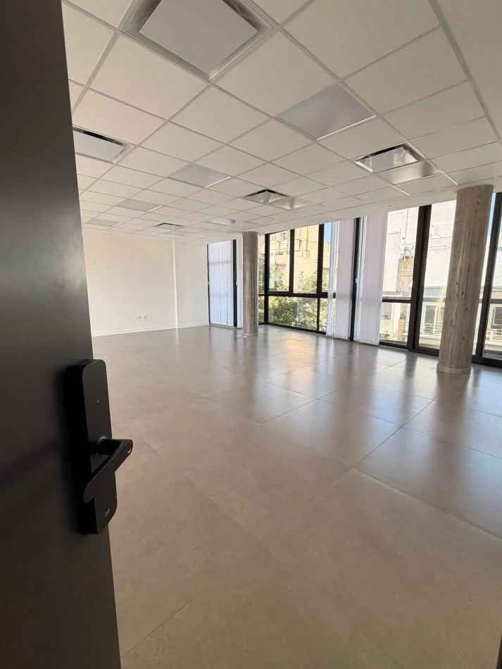 ALQUILER OFICINAS A ESTRENAR - ZONA GUEMES
