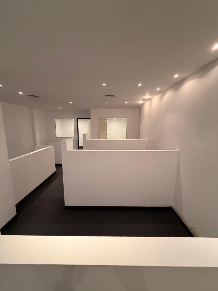 Foto de ALQUILER O VENTA - UNICO LOCAL S/ AV COLON, imagen 3