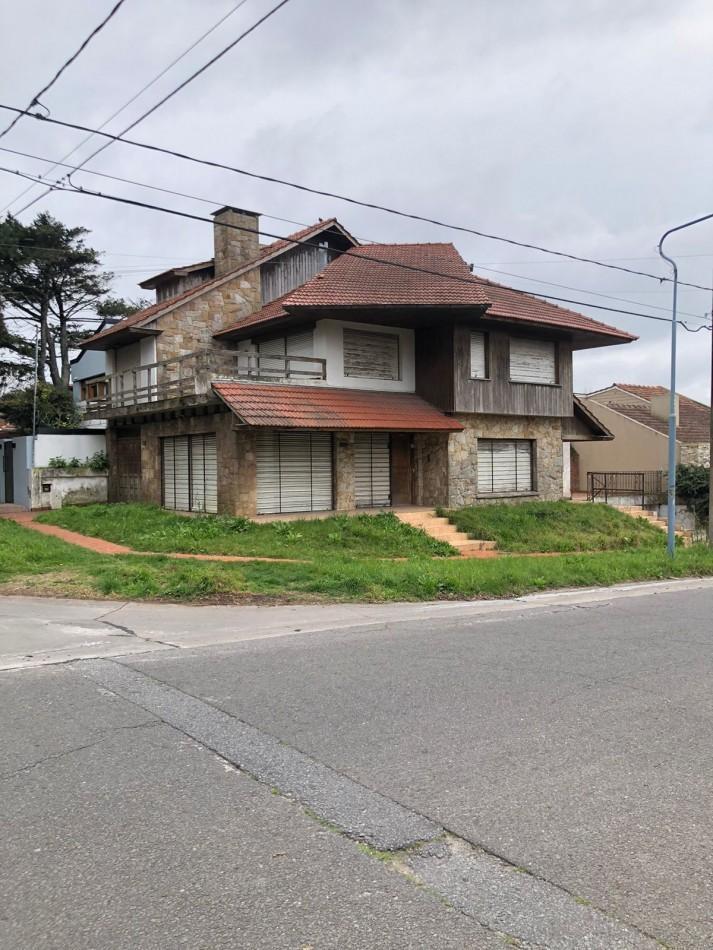 Foto de Chalet a reciclar En Playa Grande, imagen 3