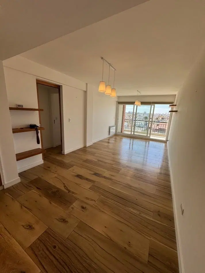 SEMIPISO DE 3 AMBIENTES C/ TERRAZA PROPIA Y DOBLE COCHERA - CHAUVIN 4