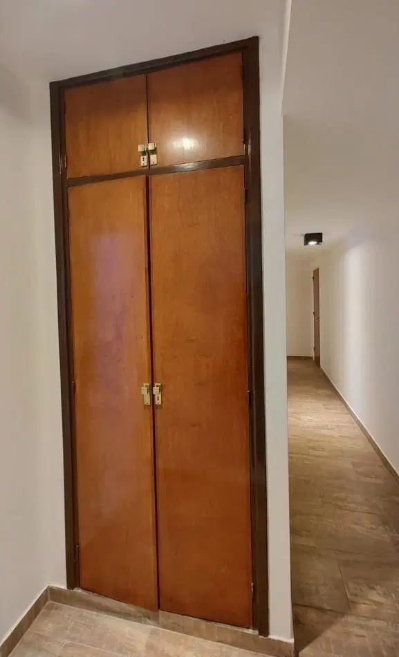 VENTA - DEPARTAMENTO 3 AMBIENTES TOTALMENTE RECICLADO - MACROCENTRO 4