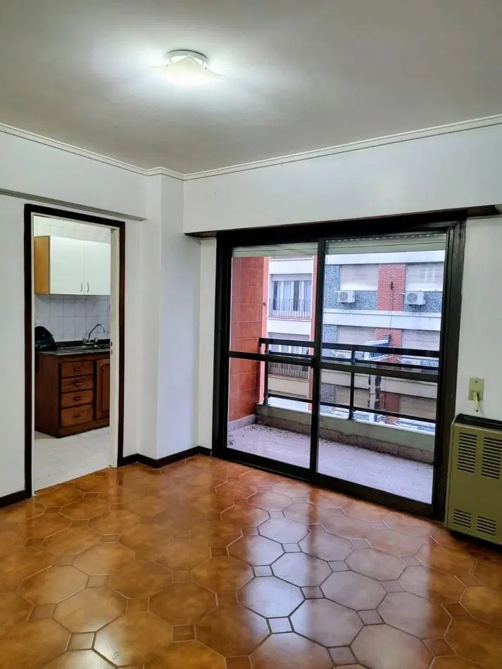 ALQUIILER 24 MESES - 2 AMBIENTES AL FRENTE - PLAZA MITRE 2