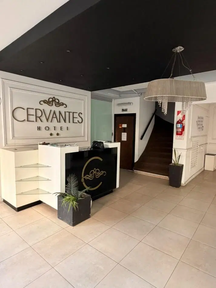 VENTA - HOTEL ZONA PLAZA MITRE/MACROCENTRO - 27 HABITACIONES CON BAÑO PRIVADO 3