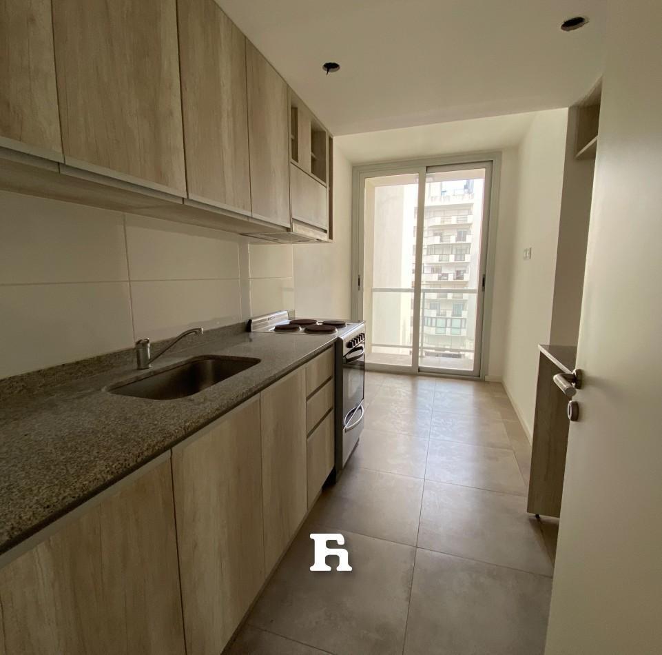 Foto de ALQUILER- SEMIPISO 3 AMBIENTES IMPECABLE- PLAZA MITRE, imagen 3