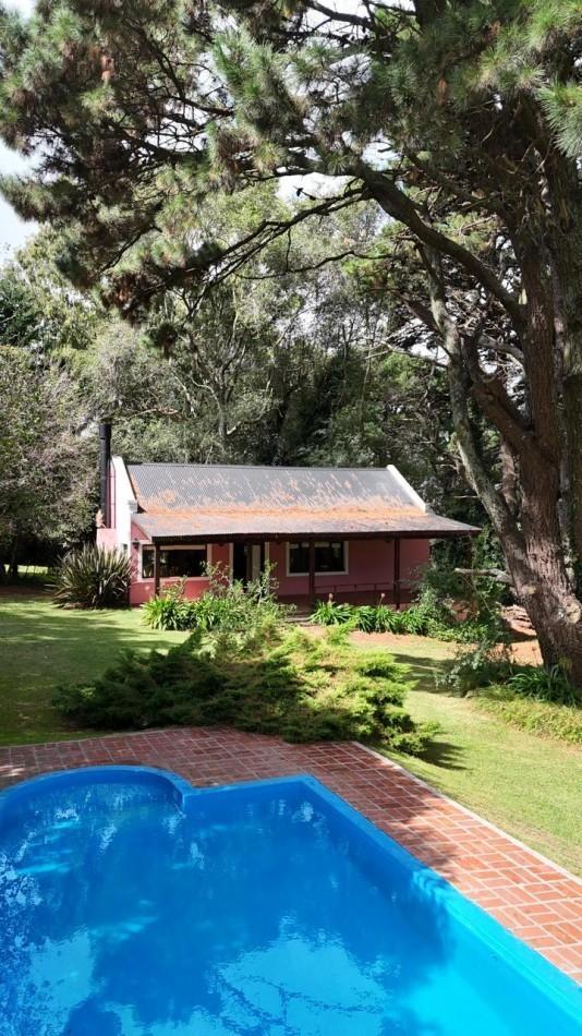 Foto de hermoso Chalet de 3 ambientes de estilo rustico, imagen 4
