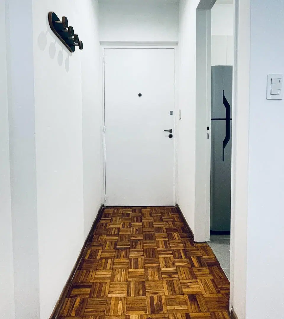 Departamento en alquiler temporal de 2 ambientes en Recoleta. 2