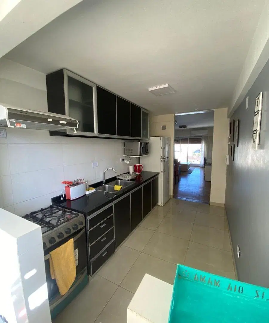 Departamento de tres ambientes amueblado en alquiler en Almagro 5