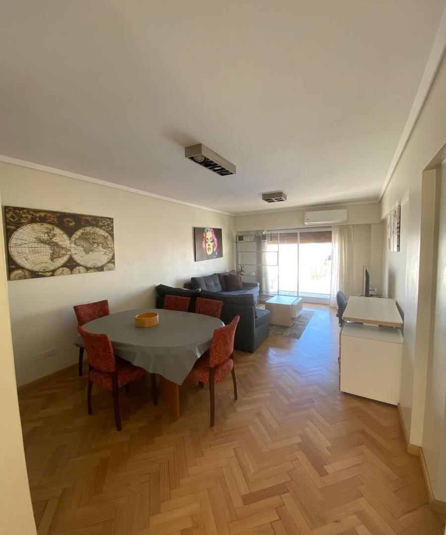 Departamento de tres ambientes amueblado en alquiler en Almagro