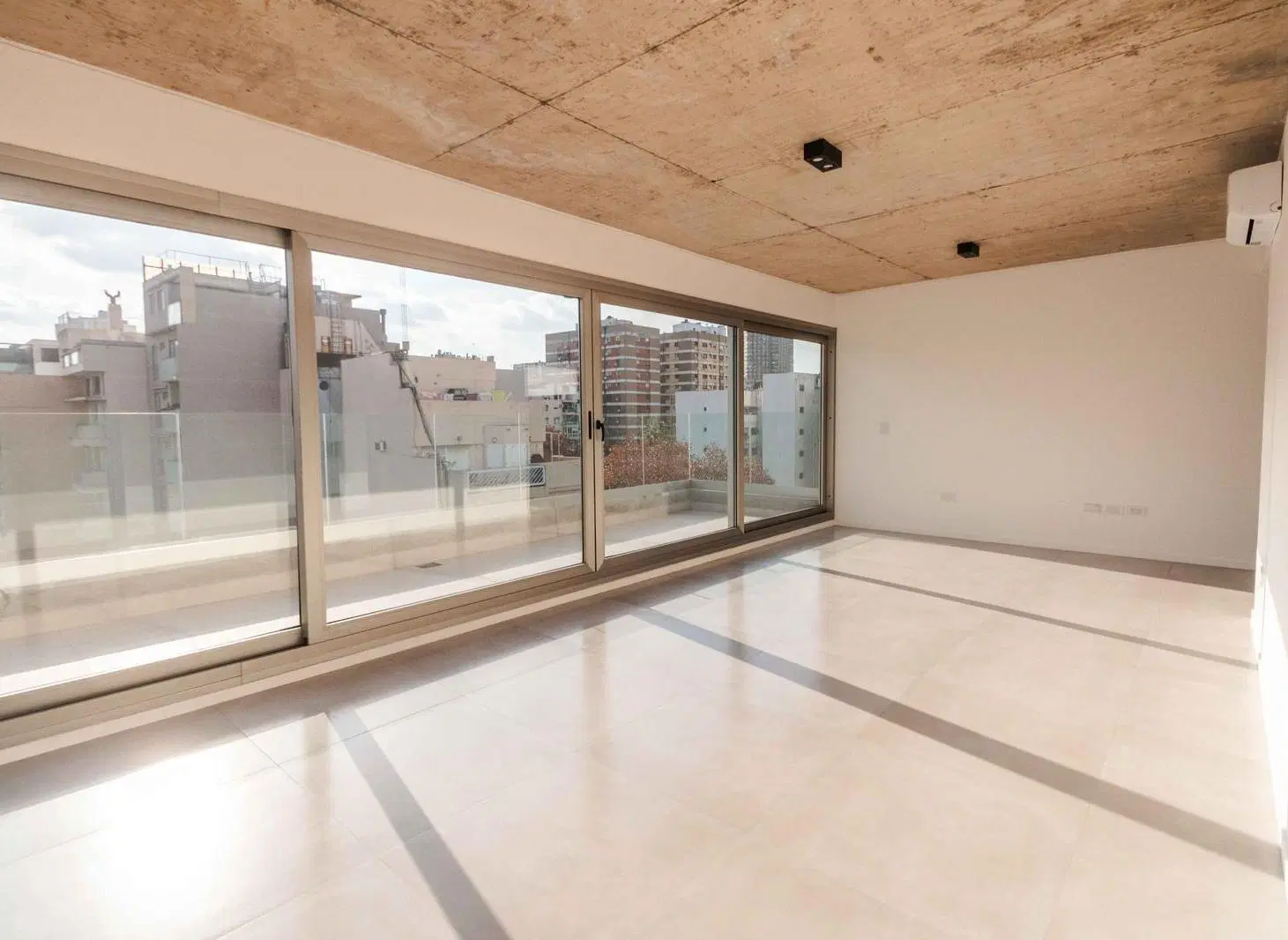 Alquiler monoambiente divisible con terraza propia en Palermo Hollywood 1