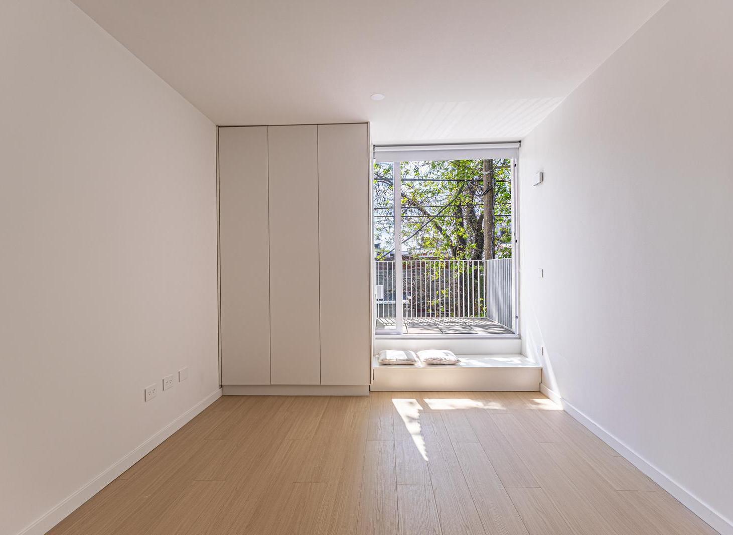 Foto de Alquiler, Un pequeño lugar en una gran zona. Boutique, detalles, sol, imagen 1